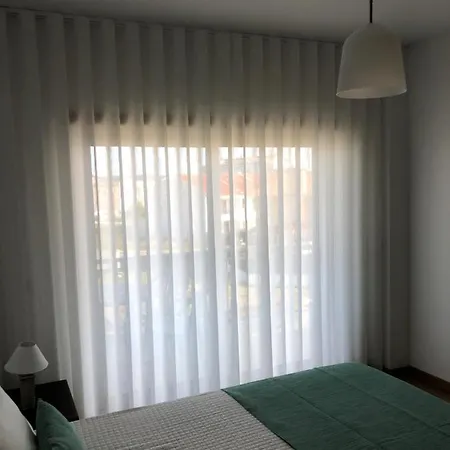 Alojamentos Campo & Mar-t2 Com Piscina *