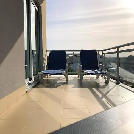 Alojamentos Campo & Mar-t2 Com Piscina * סאו מרטיניו דו פורטו