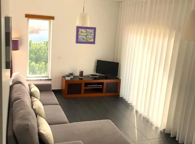 Apartmán Alojamentos Campo & Mar-t2 Com Piscina *