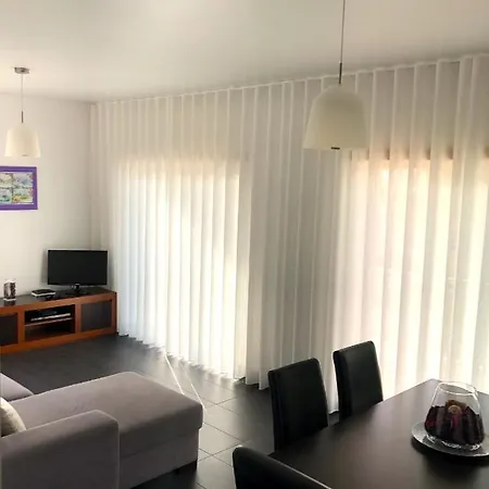 Apartamento Alojamentos Campo & Mar-t2 Com Piscina