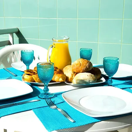 Alojamentos Campo & Mar-t2 Com Piscina Apartamento São Martinho do Porto