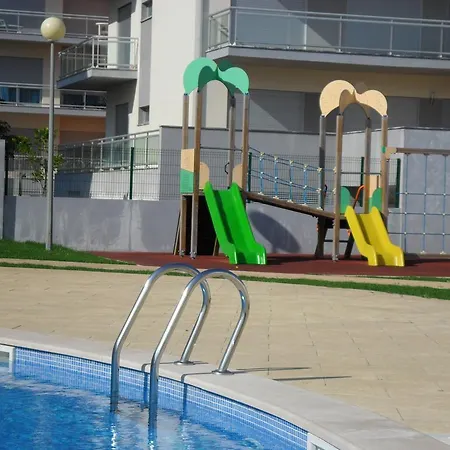 Alojamentos Campo & Mar-t2 Com Piscina * São Martinho do Porto