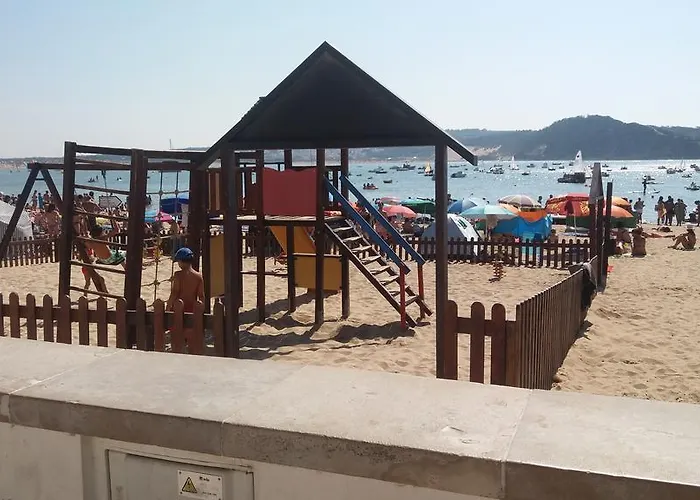 Alojamentos Campo & Mar-t2 Com Piscina Sao Martinho do Porto